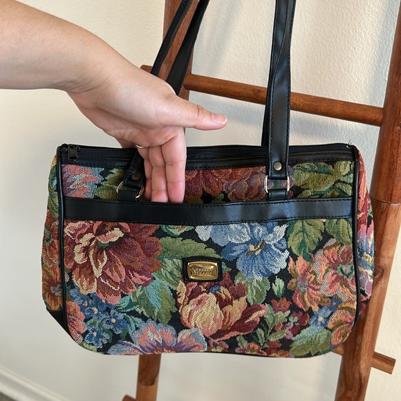 NWOT vintage floral tapestry bag - Picture 2 of 8